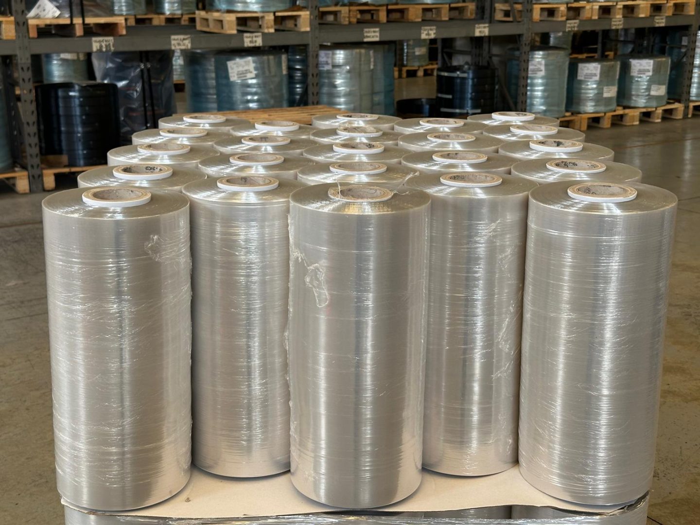 Film estensibile realizzato con 50% di materiale riciclato PCR - 2