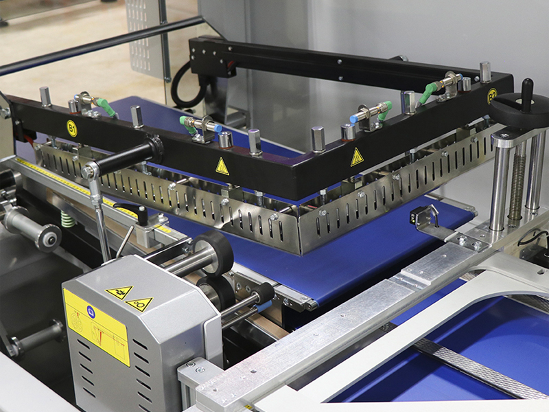 FP6000CS Confezionatrici e Tunnel di retrazione Smipack - 3